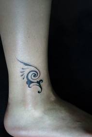 láb tetoválás minta: népszerű láb totem szőlő tetoválás minta