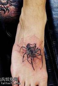 voet realistiese tatoeëringpatroon vir spinneweb