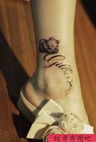 Lányok lábak Micimackó Micimackó angol ábécé tetoválás mintája