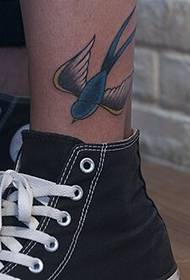 ຄົນອັບເດດ: ຮູບແບບ tattoo ຮູບລັກສະນະກືນທີ່ດີ