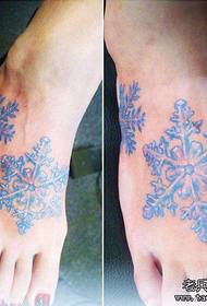 puellarum pulcherrima fustibus caeditur Popular coloris exemplar snowflake tattoos