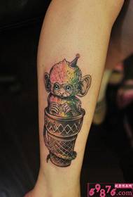 Eis kleine süße Affe Knöchel Tattoo Bild