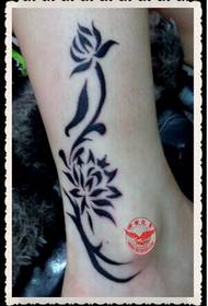 girls feet fresh and beautiful flower vine tattoo pattern pictures