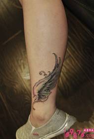 Tetovējums ar vienu spārnu spārnu potītes tetovējumu