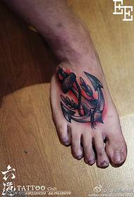 Patrón de tatuaje de ancla de marinero de alma de empeine