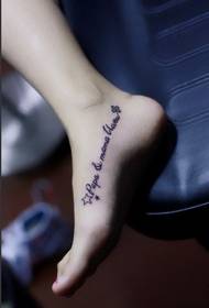 bellissimi piedi belle ed eleganti immagini di tatuaggi inglesi
