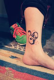 letter flower ankle creative tattoo picture