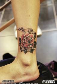 Voet kleur Rose Tattoo patroon