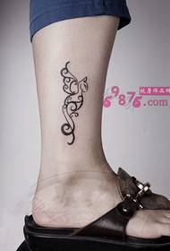 alternatīvas līnijas lapsas skorpiona tetovējuma attēls