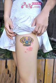 Sakura small crown beautiful leg tattoo picture