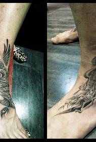 ступня класічная пара дракон і фенікс татуіроўкі