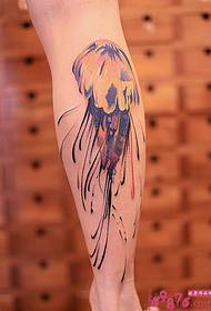 Isithombe se-Ink esimibalabala ye-jellyfish ye-tattoo