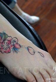 femra model model tatuazhesh me lule