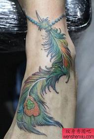 modello del tatuaggio popolare cavigliera piuma delicata del piede della ragazza