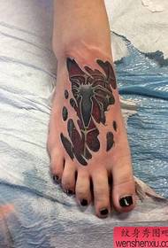 момичета крака класически популярен модел сълза на кожа татуировка