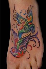 immagine del tatuaggio del rondine di colore del collo del piede consigliata immagine 48691-le ragazze guardano solo l'immagine del tatuaggio della vite del fiore