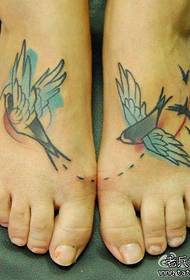 girl's instep popular pop Swallow tattoo pattern