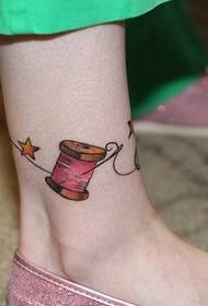 small fresh foot needlework five-pointed star tattoo pattern