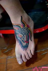rogi dominujące stopy Zdjęcie tatuażu głowy