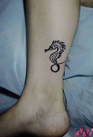voet enkel hippocampus tattoo foto