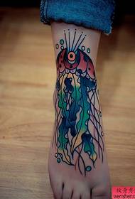 a back color jellyfish tattoo pattern