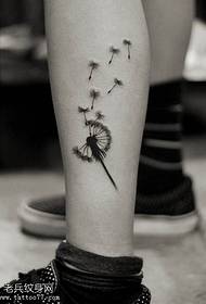 Works 清新 脚部 Hana ʻia ka Dandelion tattoo