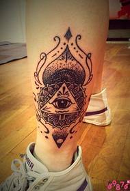 imagine de tatuaj de vițel triunghi creativ