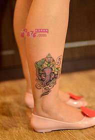 sevimli küçük fil tanrı ayak bileği moda dövme resim