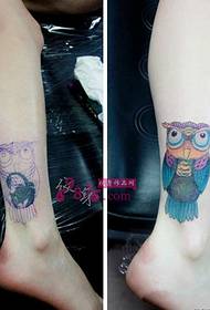 kreativna slika gležnjače sova pokrivača tetovaža