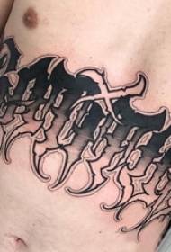 corpo del tatuaggio inglese tatuaggio maschile sotto il petto immagine del tatuaggio inglese corpo del fiore