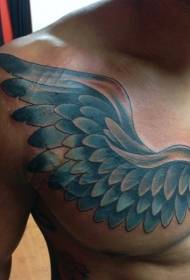 patrón de tatuaxe de ás de fantasía azul peito