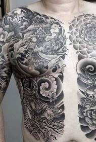 Setengah bunga harimau hitam dan putih tradisional Jepang dan desain tato tengkorak