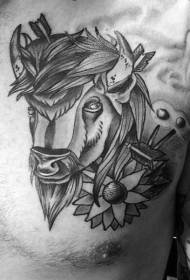 nieuwe school borst zwarte stier en bloem tattoo patroon