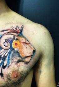 груди индијски лавовски рогови тетоважа узорак