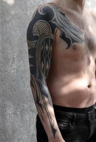 braccio nero stile tribale decorativo totem tatuaggio modello