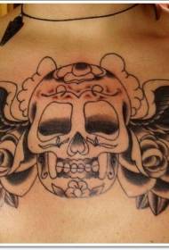 Black Gray Mexican skullTattoo pattern dengan rose chest