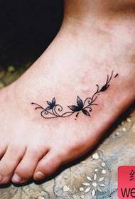 modello del tatuaggio della vite del fiore del piede