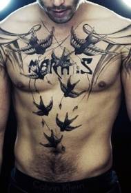 mellkas érdekes fekete fecske betűkkel Tetoválás minta