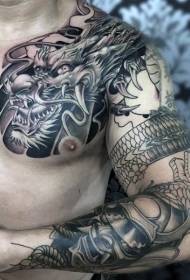 Igbe na ogwe aka nke nnukwu agba agba agba nwere usoro tattoo tattoo samurai