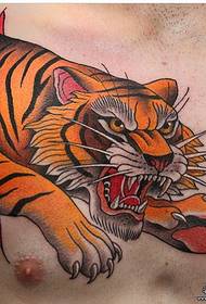 brusto eŭropa kaj usona pentrita tigro Tattoo-ŝablono