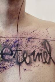 modello tatuaggio petto nuova scuola colore lettera