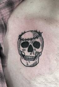 tatuaggio petto maschio ragazzo petto creativo picture immagine del tatuaggio