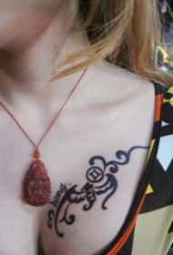 bellezza petra creativa totem mudellu di tatuaggi