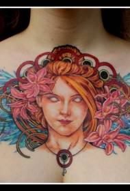 skrzynia magiczna piękna tajemnicza kobieta z kwiatowym wzorem tatuażu