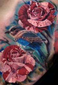 flores pintadas muy realistas y patrón de cuerpo de cofre de pájaros