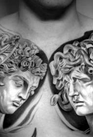 schwaarz groer Medusa Statue Tattoo op béide Säiten vun der Brust