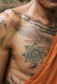 patrón de tatuaxe de personaxe budista sagrado no peito