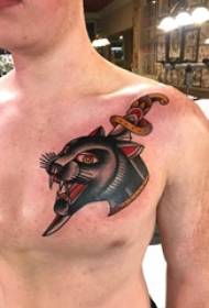 leopardi pää tatuointi mies rinta leopardi ja tikari tatuointi kuva