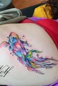 flicka bröst färg stänk guldfisk tatuering mönster