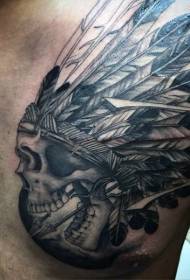 Brust exquisiter schwarzer Indianerschädel mit Pfeil-Tattoo-Muster